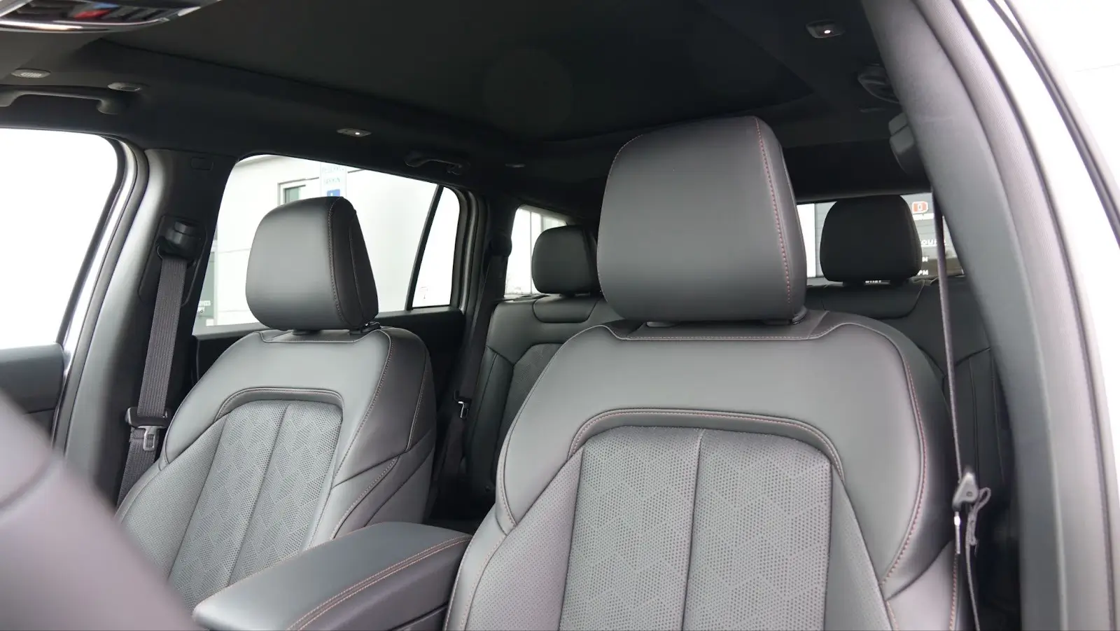 2026 Jeep Cherokee interior view